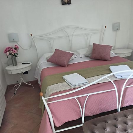 Colli di Fontanelle Relax Margherita מראה חיצוני תמונה